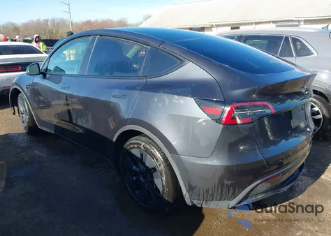2024 Tesla Model Y Long Range Dual Motor All-Wheel Drive from USA, damaged, VIN 7SAYGAEE5RF127224
